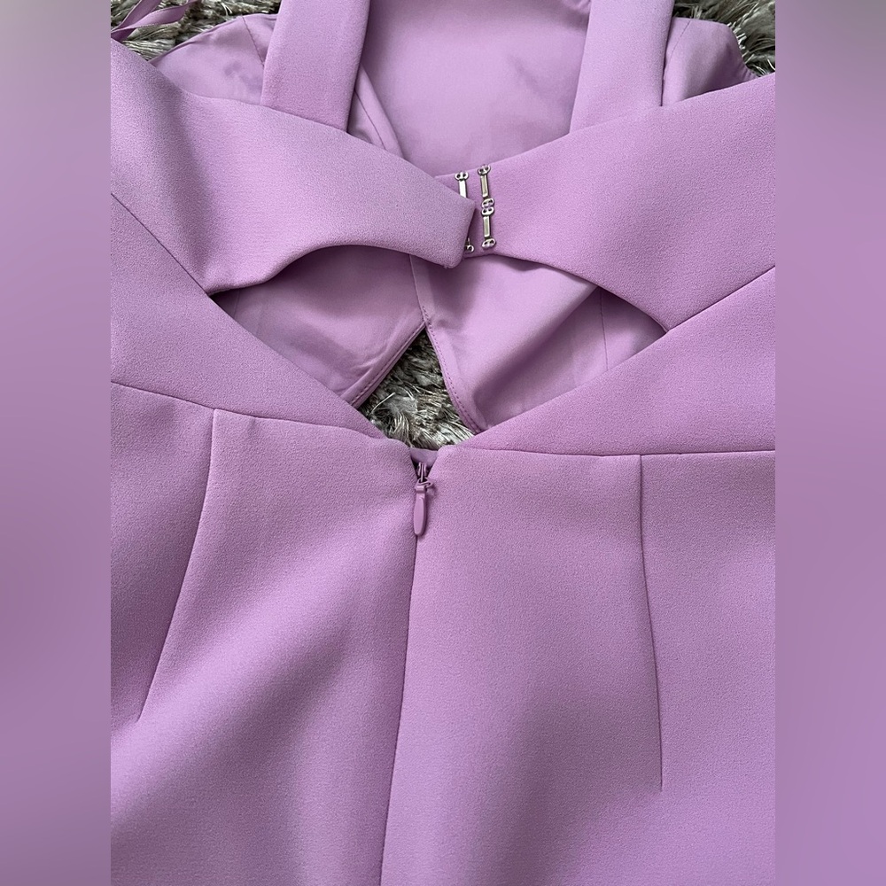 BCBGMAXAZRIA ‘Qyun’ Crisscross Cut-Out Dress – Lavender - Picture 5 of 9